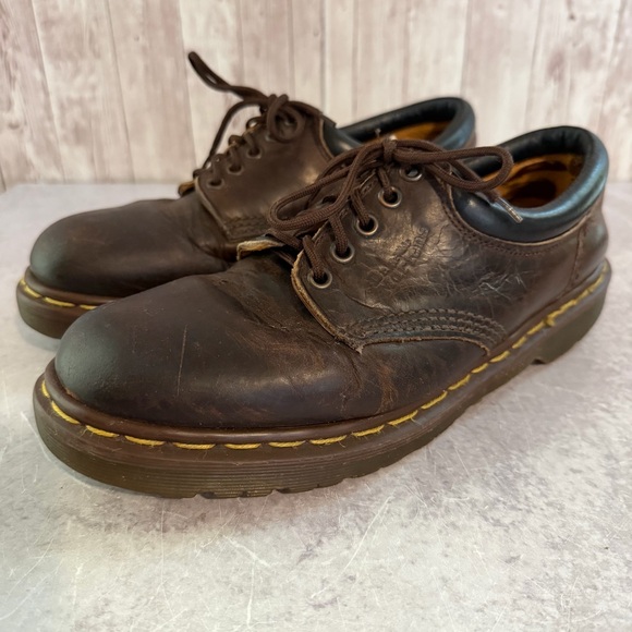 Dr. Martens Shoes - Vintage Dr. Martens Made in England  Padded Collar 8053 Oxfords
